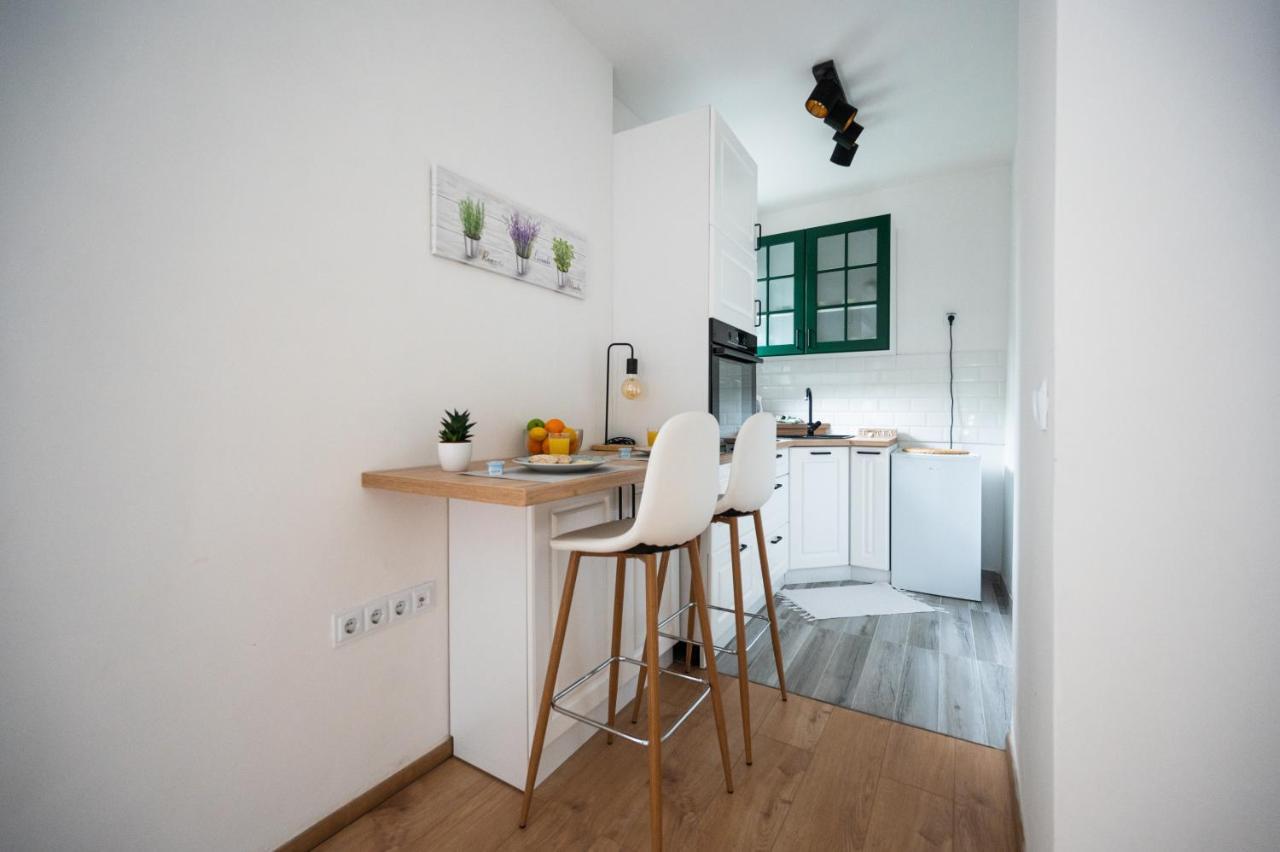 Modern Studio Apartment In The Old Town SJJ Extérieur photo