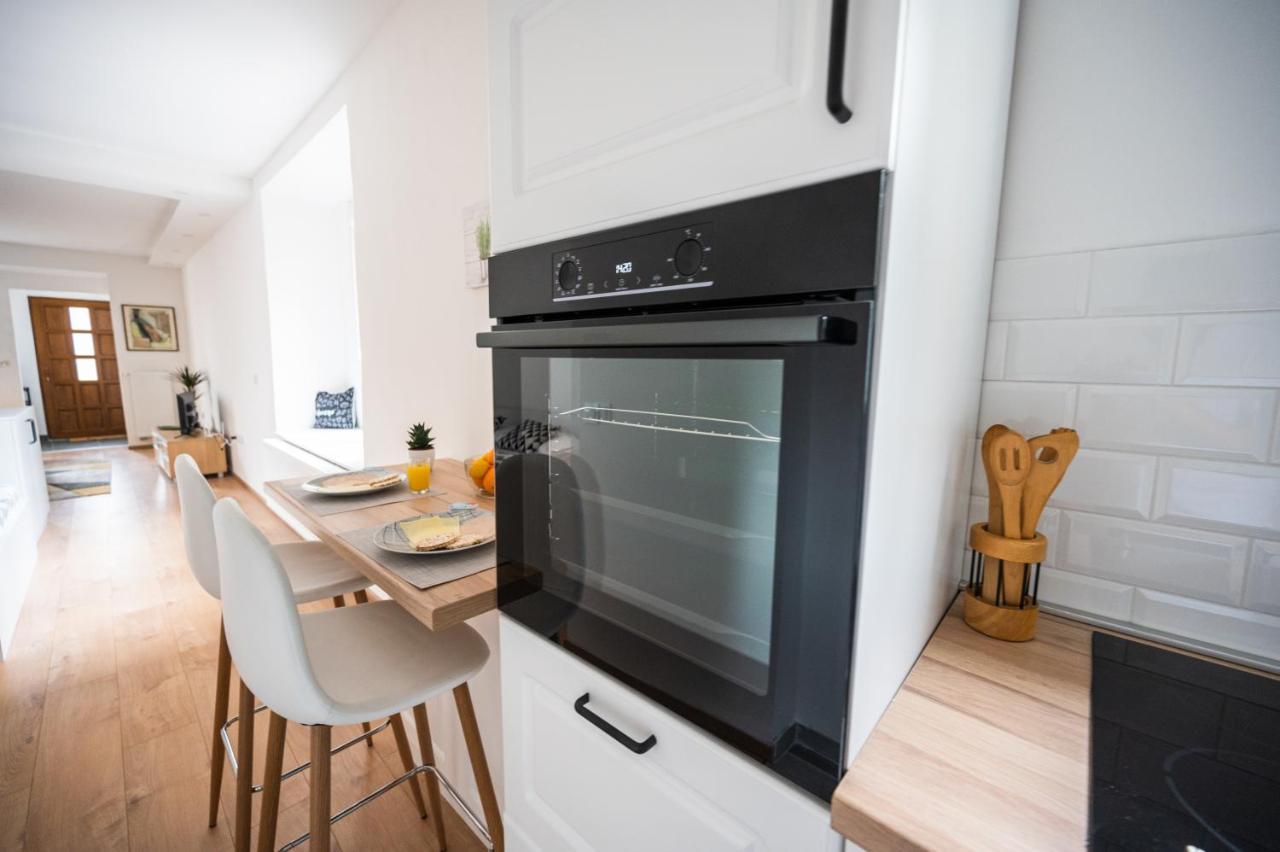 Modern Studio Apartment In The Old Town SJJ Extérieur photo